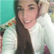 Profesora de violín y de lenguaje musical experimentada.